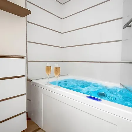 شقة Plage A Pied - Parking Prive - Balcon - Baignoire Balneo روكوبرُن كاب مارتي