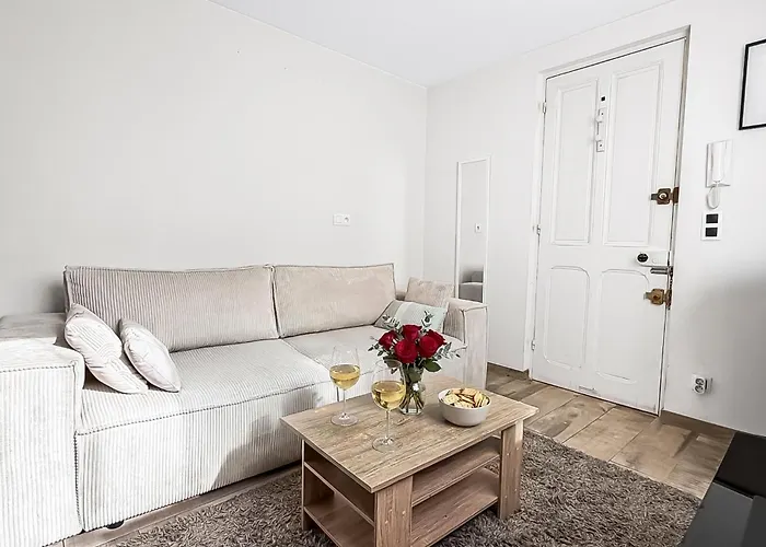 Plage A Pied - Parking Prive - Balcon - Baignoire Balneo شقة *