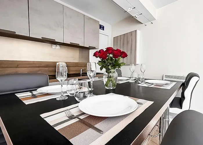 Plage A Pied - Parking Prive - Balcon - Baignoire Balneo روكوبرُن كاب مارتي